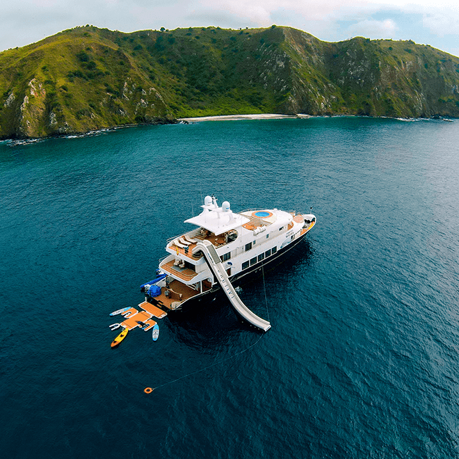 MY-Kontiki-Wayra-Luxury-Boat-Hotels