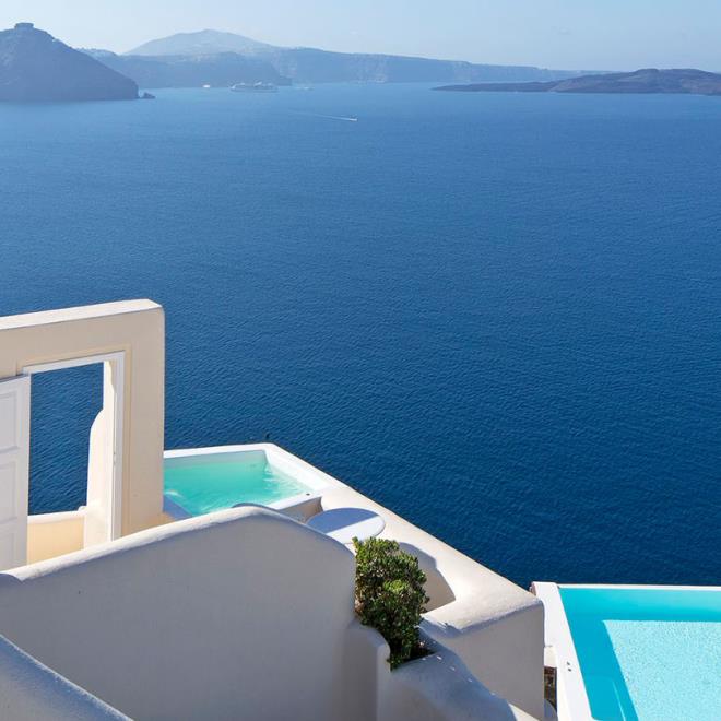 Canaves Oia Suites