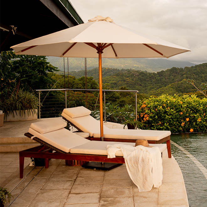 SLH Sale 40% on 100 participating hotels. 