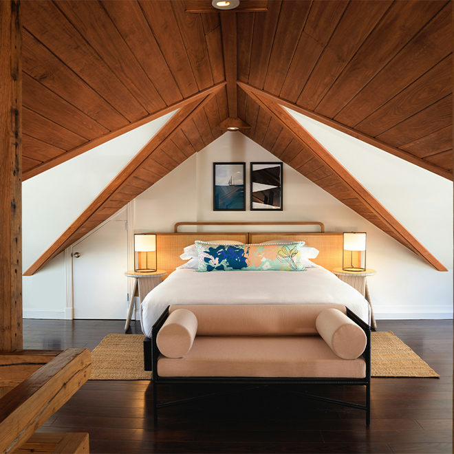 The-Lighthouse-Hemingway-King-Suite