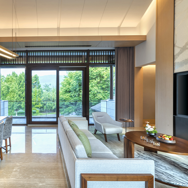 Zi_Yun_Xuan_Qing_Resort_Lake_View_Mountain_Stay_Two_Room_Villa