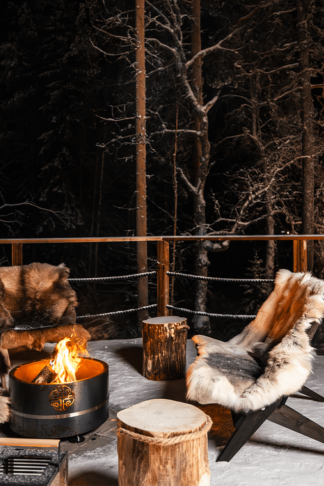 Skyra Retreat Outdoor Fireplace