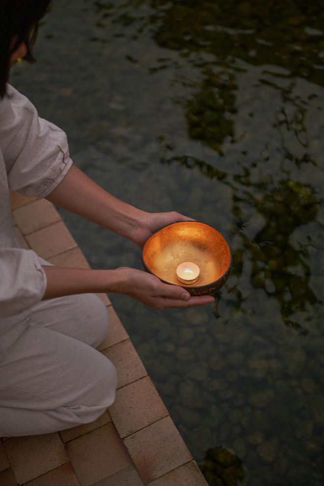 Namia River Retreat Candle